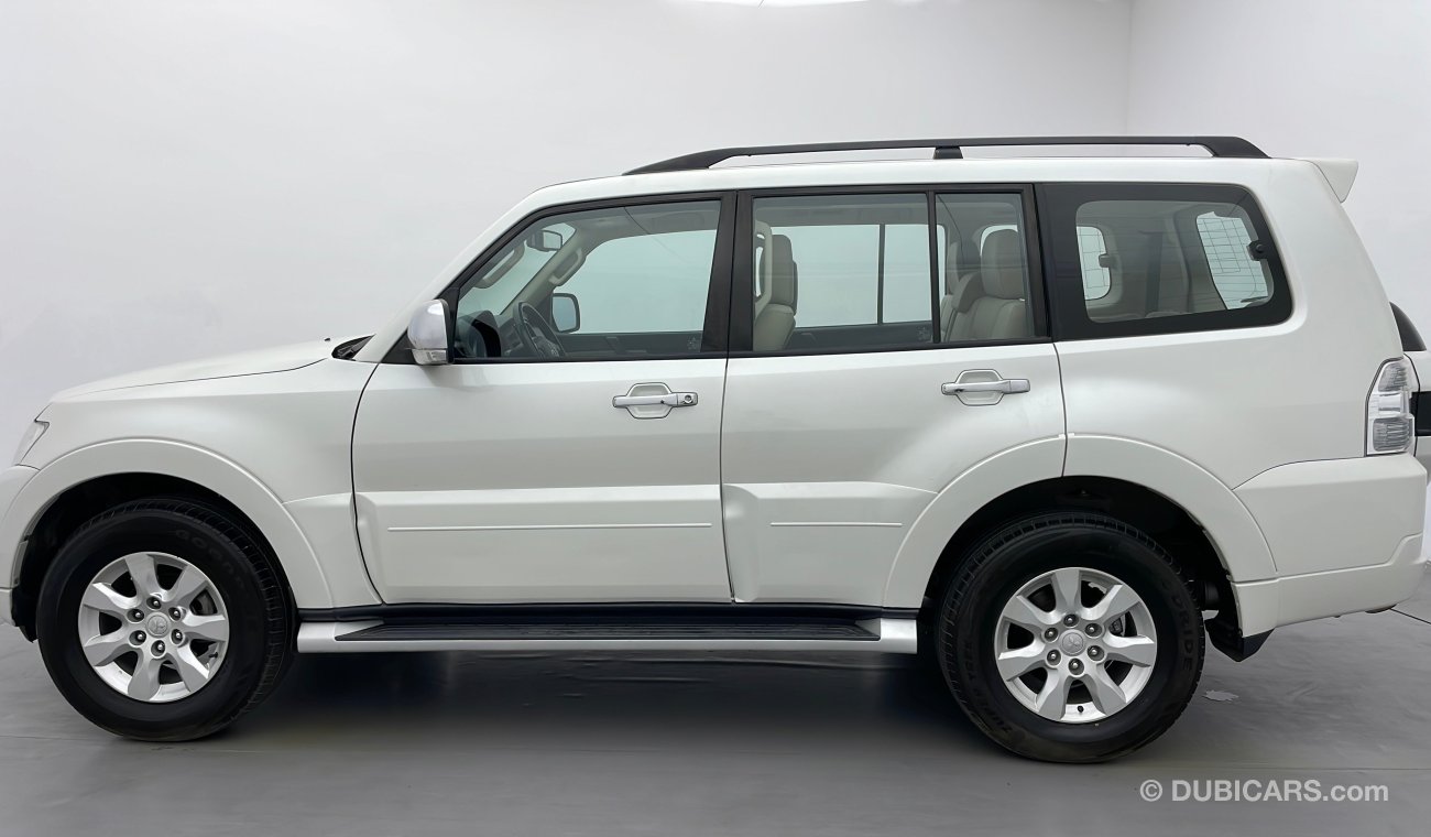 Mitsubishi Pajero GLS MIDLINE WITH SUNROOF 3.5 | Under Warranty | Inspected on 150+ parameters