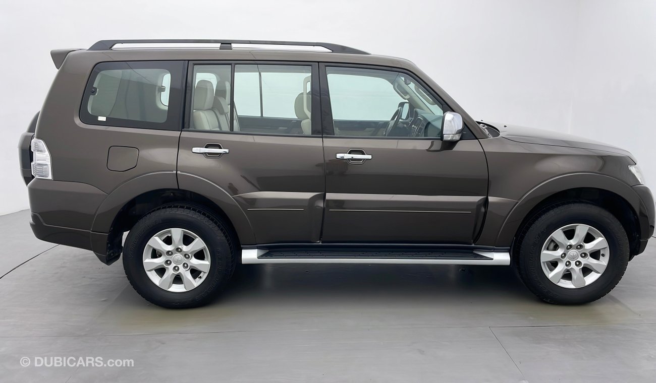 Mitsubishi Pajero GLS MIDLINE 3.5 | Under Warranty | Inspected on 150+ parameters