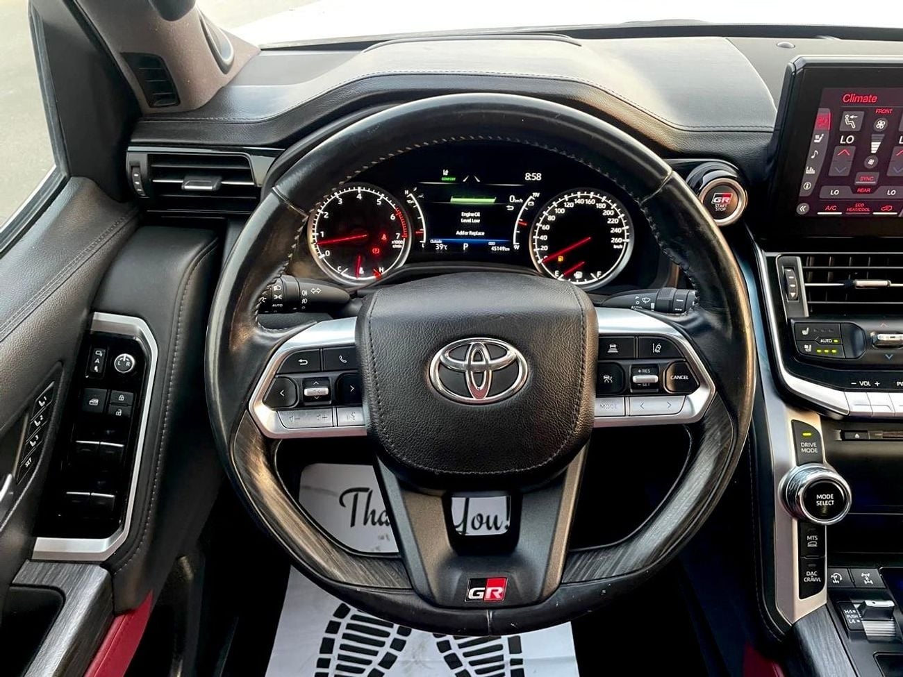 تويوتا لاند كروزر VXR 2022 Model TWIN TURBO 3.5L ENGINE FULL OPTION VERY CLEAN AND PERFECT CONDITION