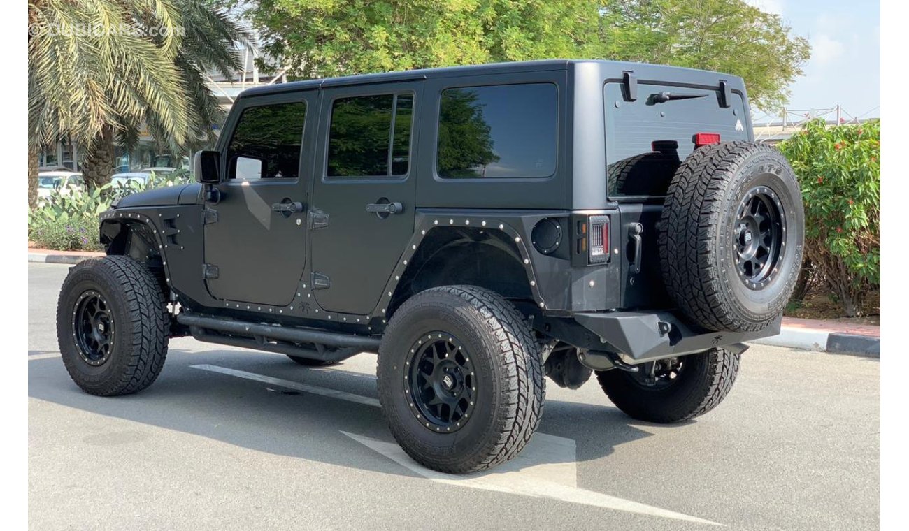 Jeep Wrangler SPORT GCC SPECS WITH BODY KIT