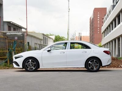 Mercedes-Benz A 200 L Benz A200 L / Chinese / 0km