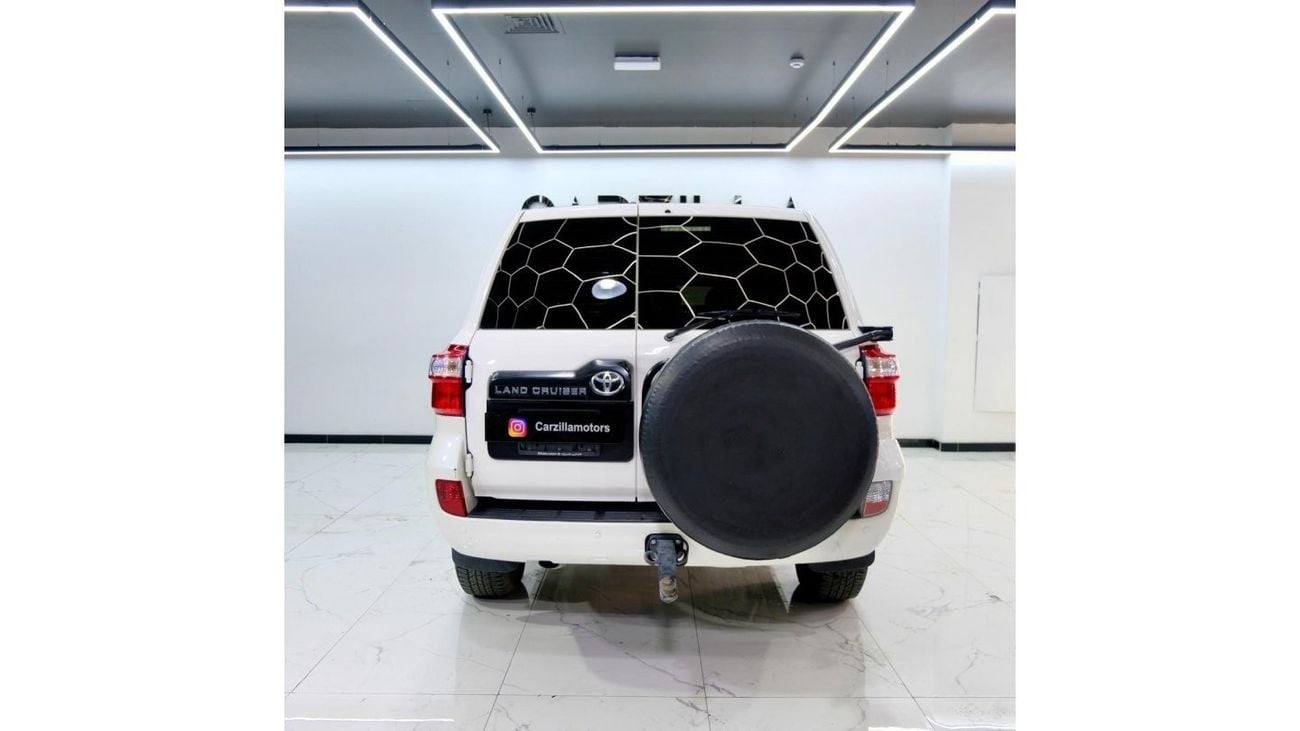 تويوتا لاند كروزر Std