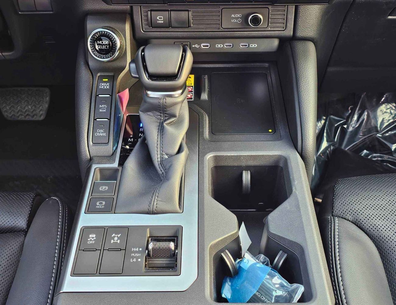 Toyota Prado LUXURY TURBO | 2.4L V4 PETROL | 360* WITH HEADUP DISPLAY | RADAR | PANORAMIC (CODE # PLUX)