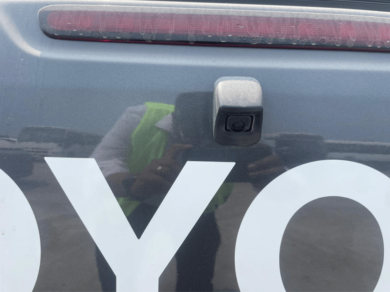 Toyota Hilux ECTJRD002 - 2025 Toyota Hilux Double Cab Pick Up Full Options GLX - 2.4L Diesel Auto - Push Start - 