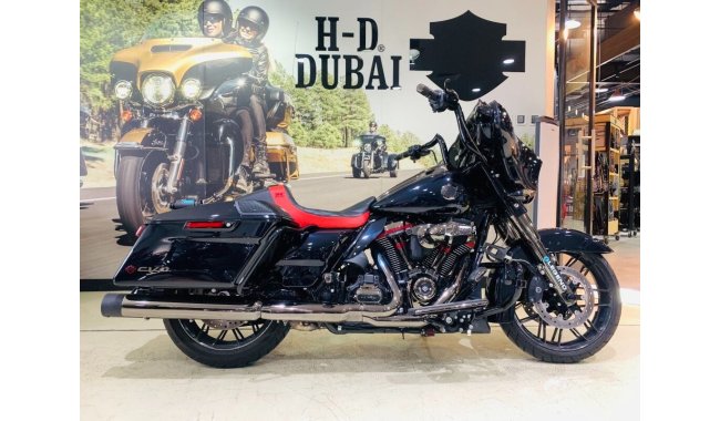 Harley-Davidson CVO CVO STREET GLIDE/GCC