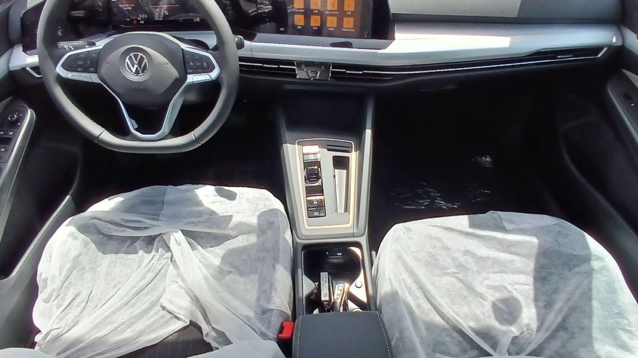 فولكس واجن جولف Volkswagen Golf 280TSI PRO 2024