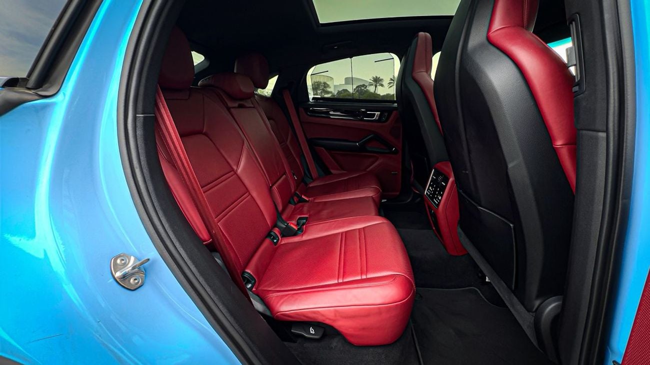 بورش كايان Platinum Edition