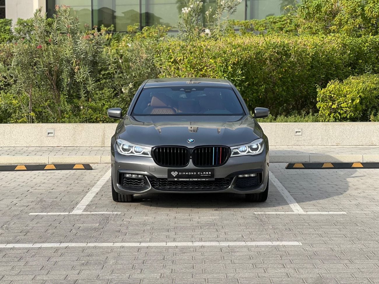 BMW 740Li M Sport 3.0L (322 HP)