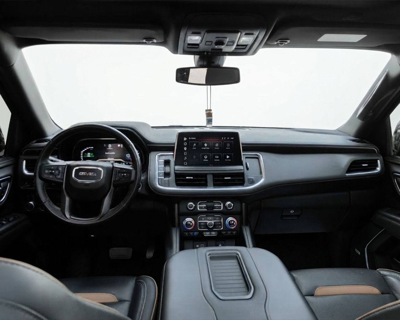 جي أم سي يوكون AT4 l GCC Specs l 2 Keys l AED 3,329 / Monthly