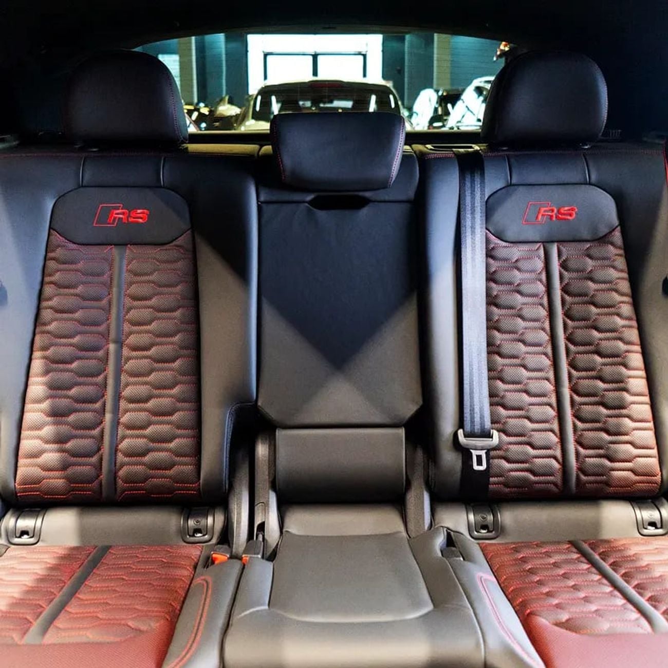 أودي RSQ8 12,840 pm • 0% Down payment • Performance • Agency warranty