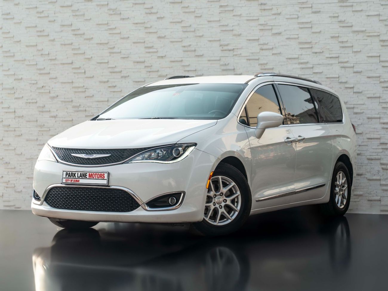 كرايسلر باسيفيكا Touring 3.6L