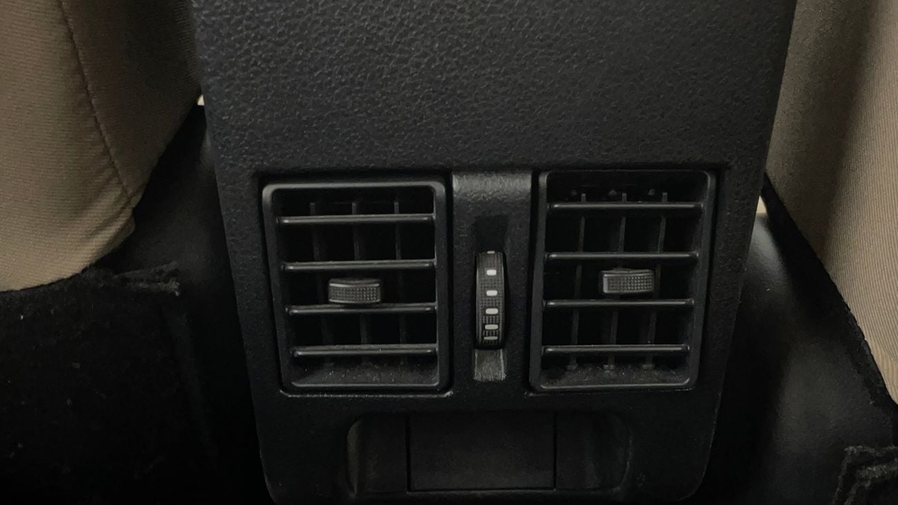 تويوتا يارس E 1.5 | بدون دفعة مقدمة | اختبار القيادة في المنزل