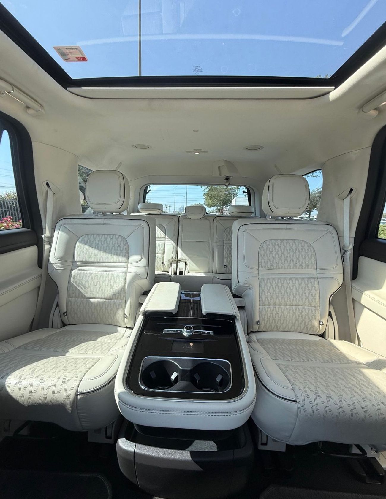 لينكولن نافيجاتور Presidential 3.5L