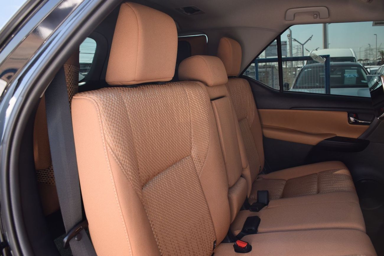 Toyota Fortuner New Fortuner SR5 2026 (Petrol 2.7)