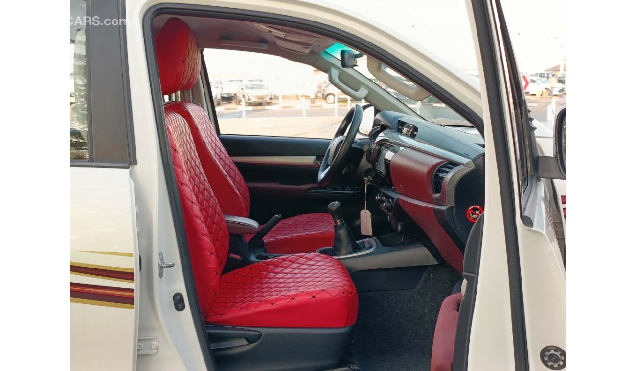 Toyota Hilux 2.7L Petrol, M/T, Diamond Leather Seats With Chrome Mirror / 4WD (LOT # 4490)