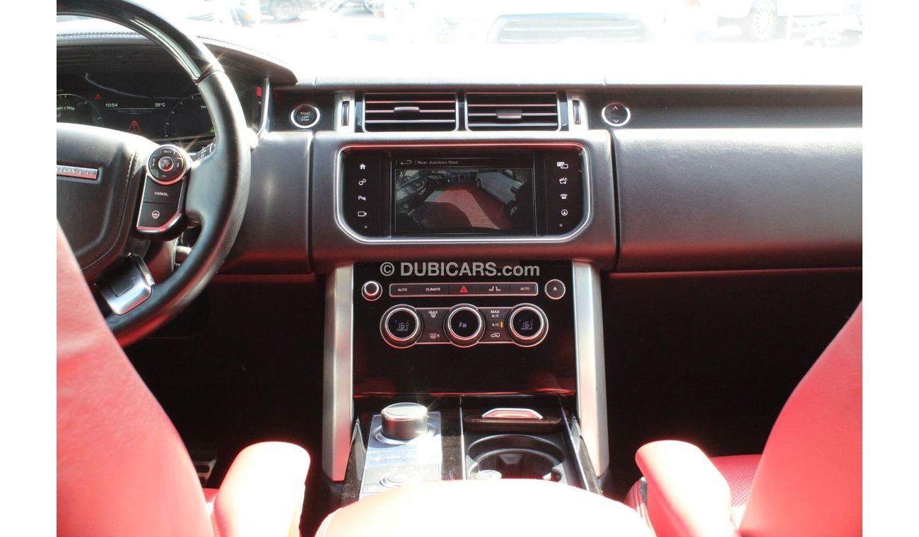 Land Rover Range Rover GCC MINT IN CONDITION