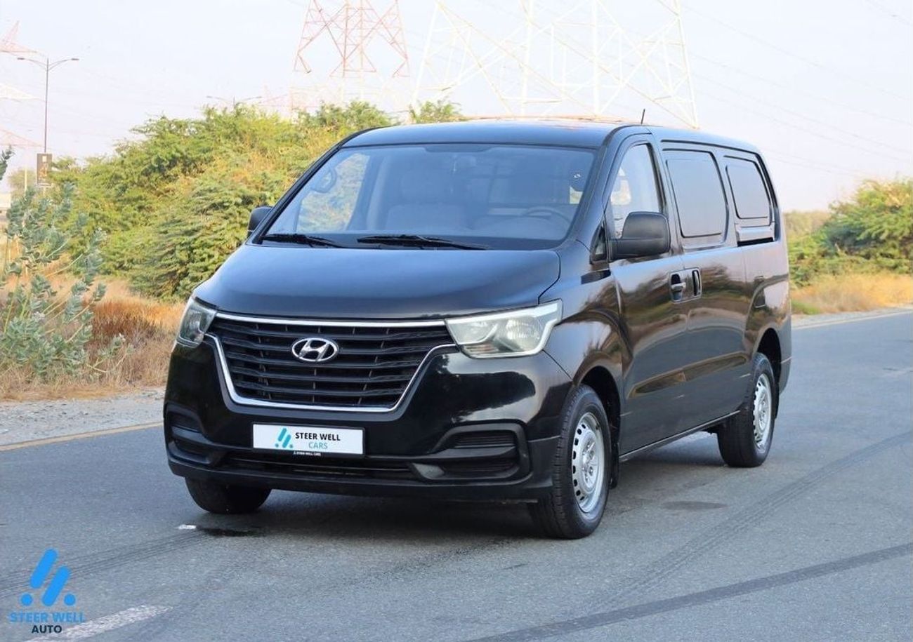 Hyundai H-1 Cargo Van 2.5L RWD / Diesel MT / Like New Condition / Lowest Price / Book Now!