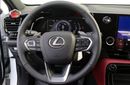 لكزس NX350 Lexus NX350h Standard Hybrid 2026 – هايبرد ستاندرد | فتحة سقف | أبيض خارجي | داخلية حمراء