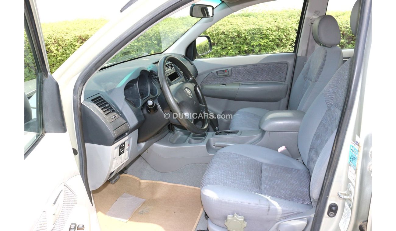 تويوتا هيلوكس تويوتا هايلكس 2011 سنقل فل اتوماتيك دبل كابين