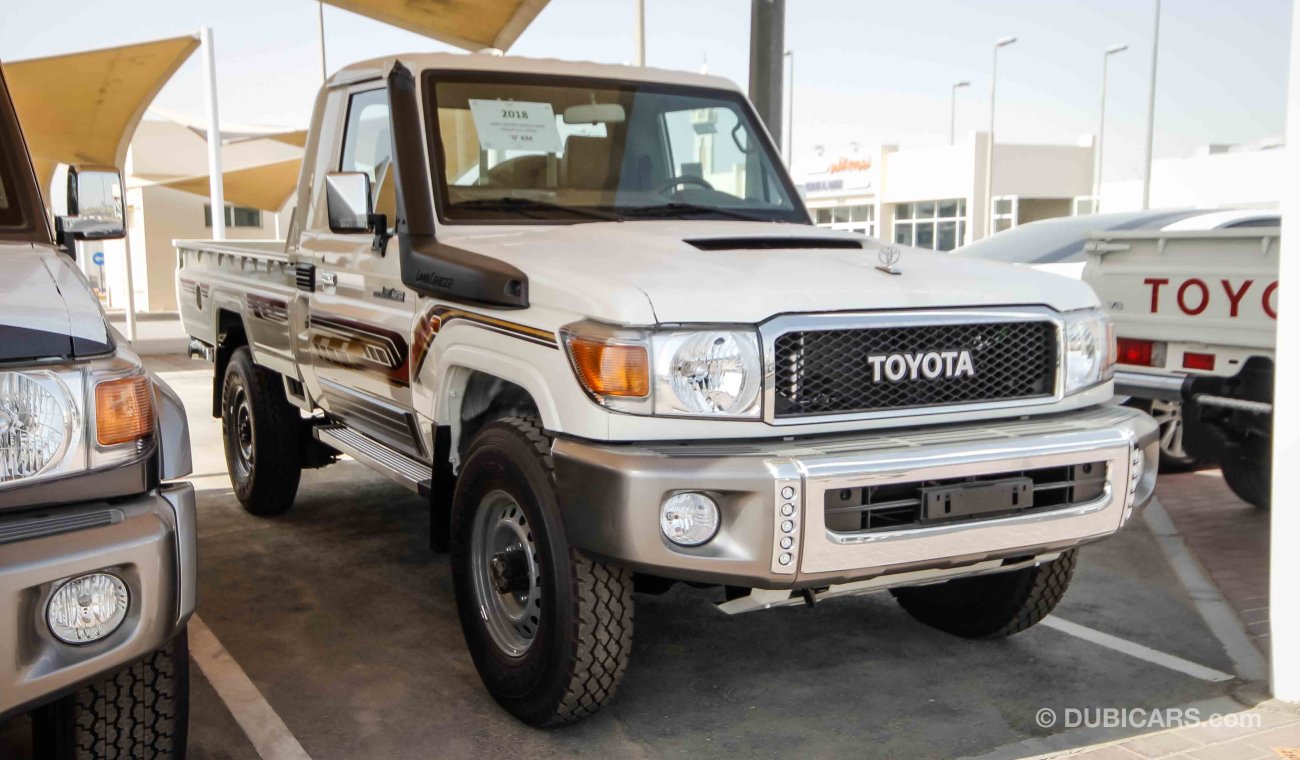 Toyota Land Cruiser Pick Up LX V8 4.5L  Diesel