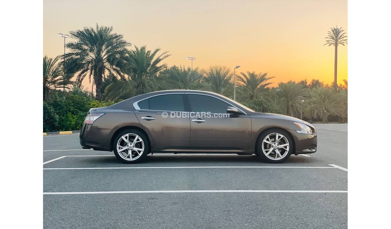 نيسان ماكسيما SR