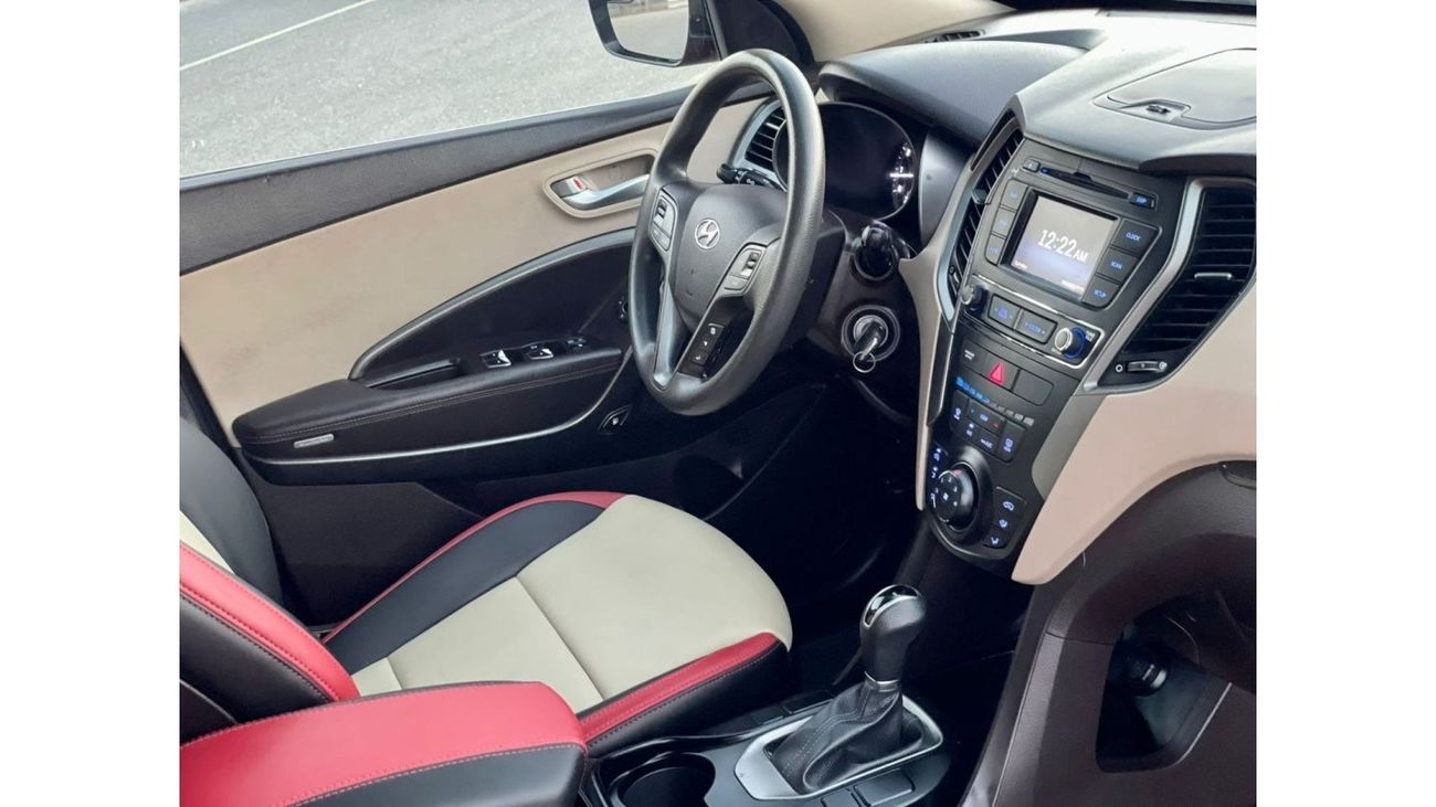 هيونداي سانتا في 2018 Hyundai Santa Fe Sports 2.4L V4 GDi - Rear CAM + Leather Seats MidOption+ - 78,000 Mileage