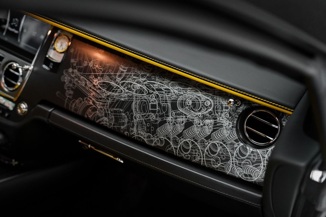 رولز رويس واريث Rolls Royce Wraith Black Arrow 1 of 12