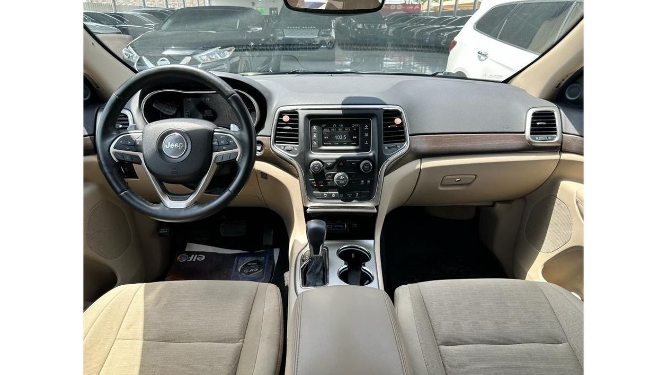 جيب جراند شيروكي لاريدو