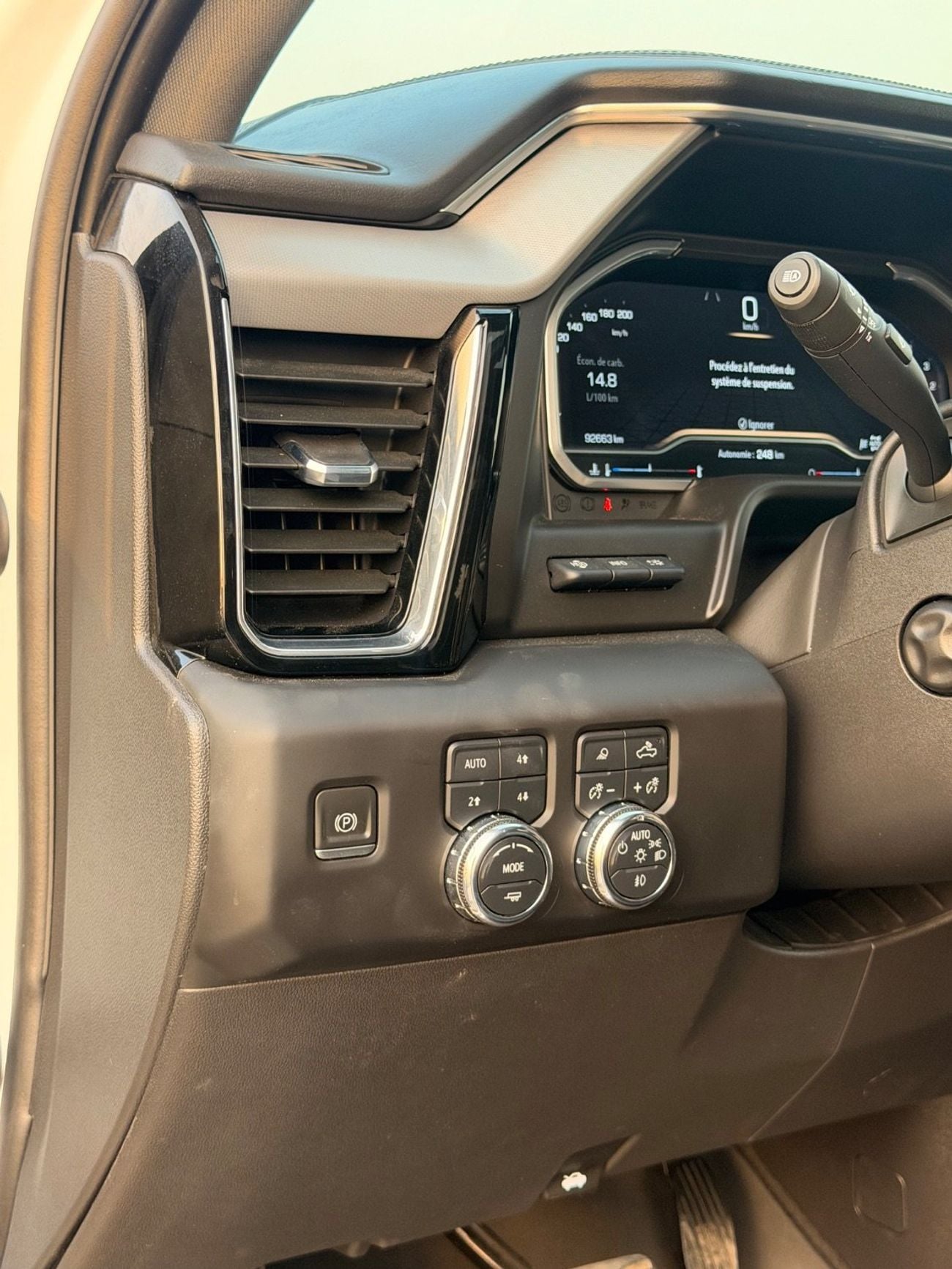 جي أم سي سييرا Full option sunroof, 360 cameras, leather electric seats 2022