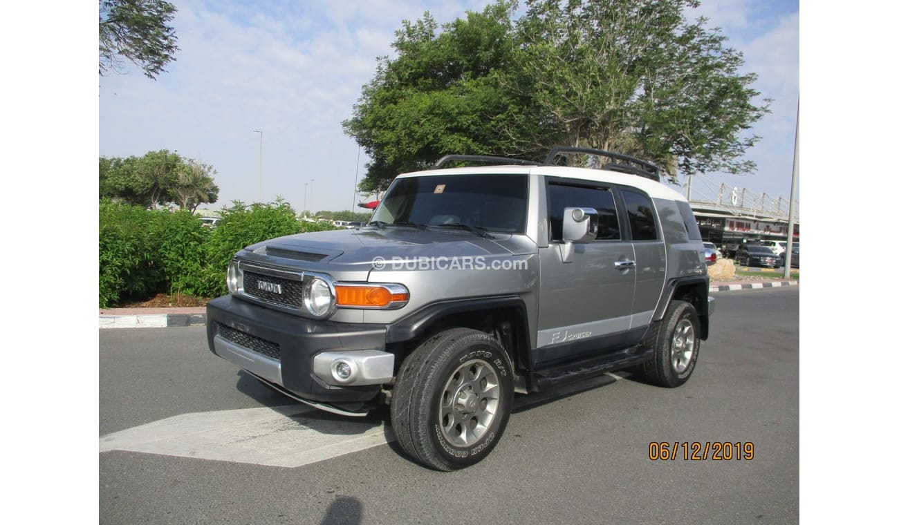 تويوتا إف جي كروزر تويوتا اف جي 2011 خليجي فل اتوماتيك رقم 1