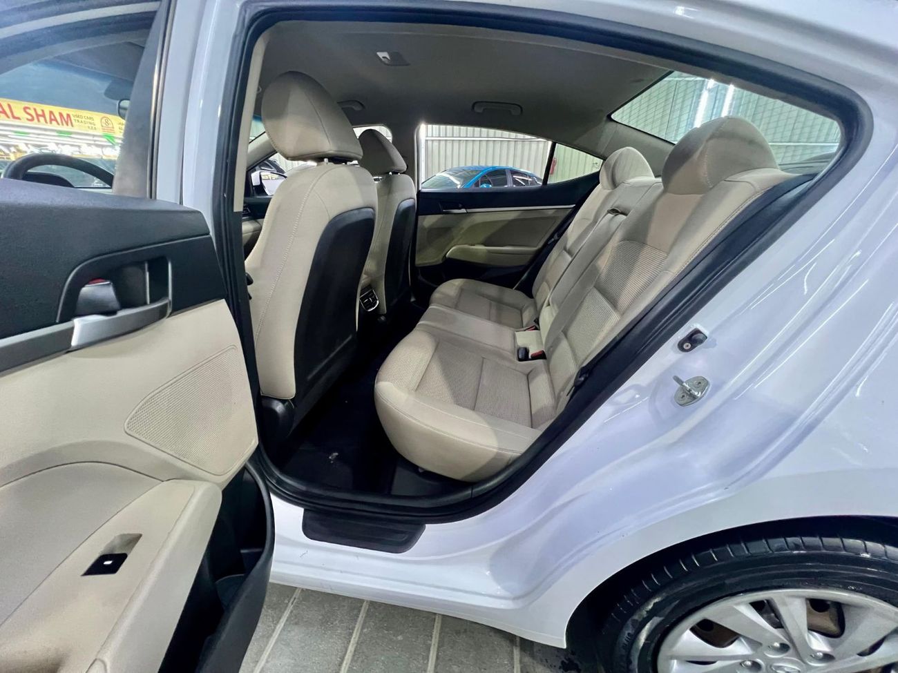 Hyundai Elantra GL 1.6L