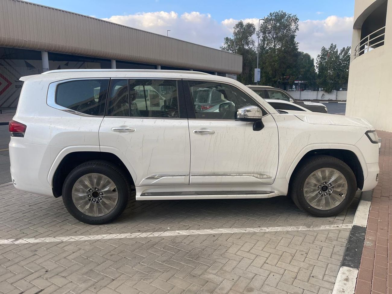 Toyota Land Cruiser vxr 3.5l twin turbo