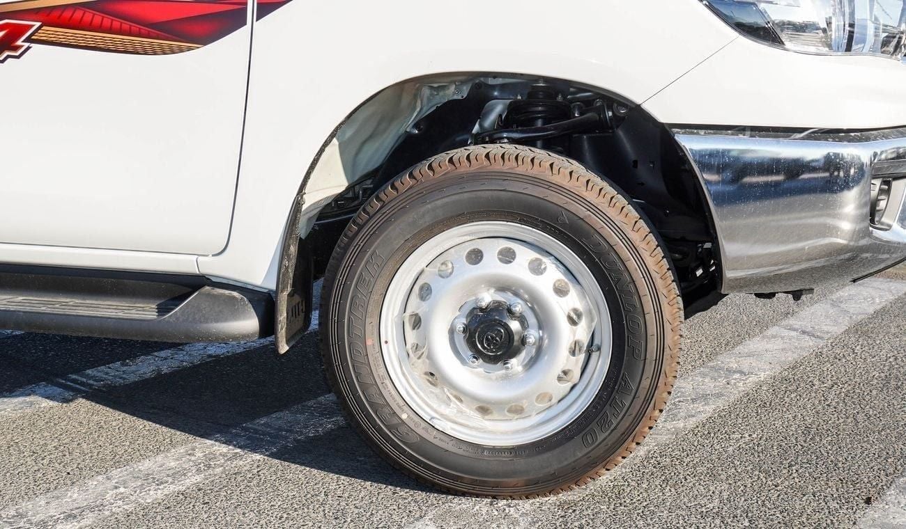 تويوتا هيلوكس GLS 2.7L 4WD M/T