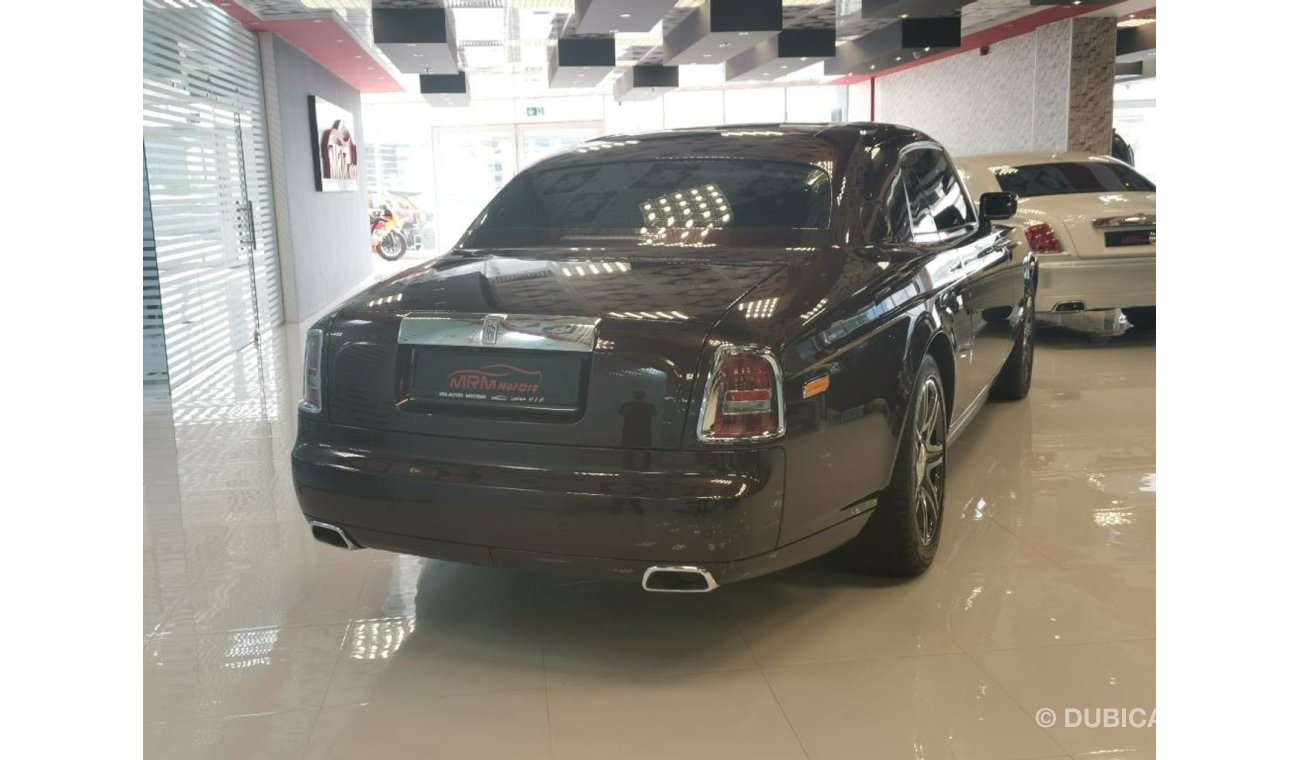 Rolls-Royce Phantom Coupe , Gcc only 11.137 klms , Starlight roof