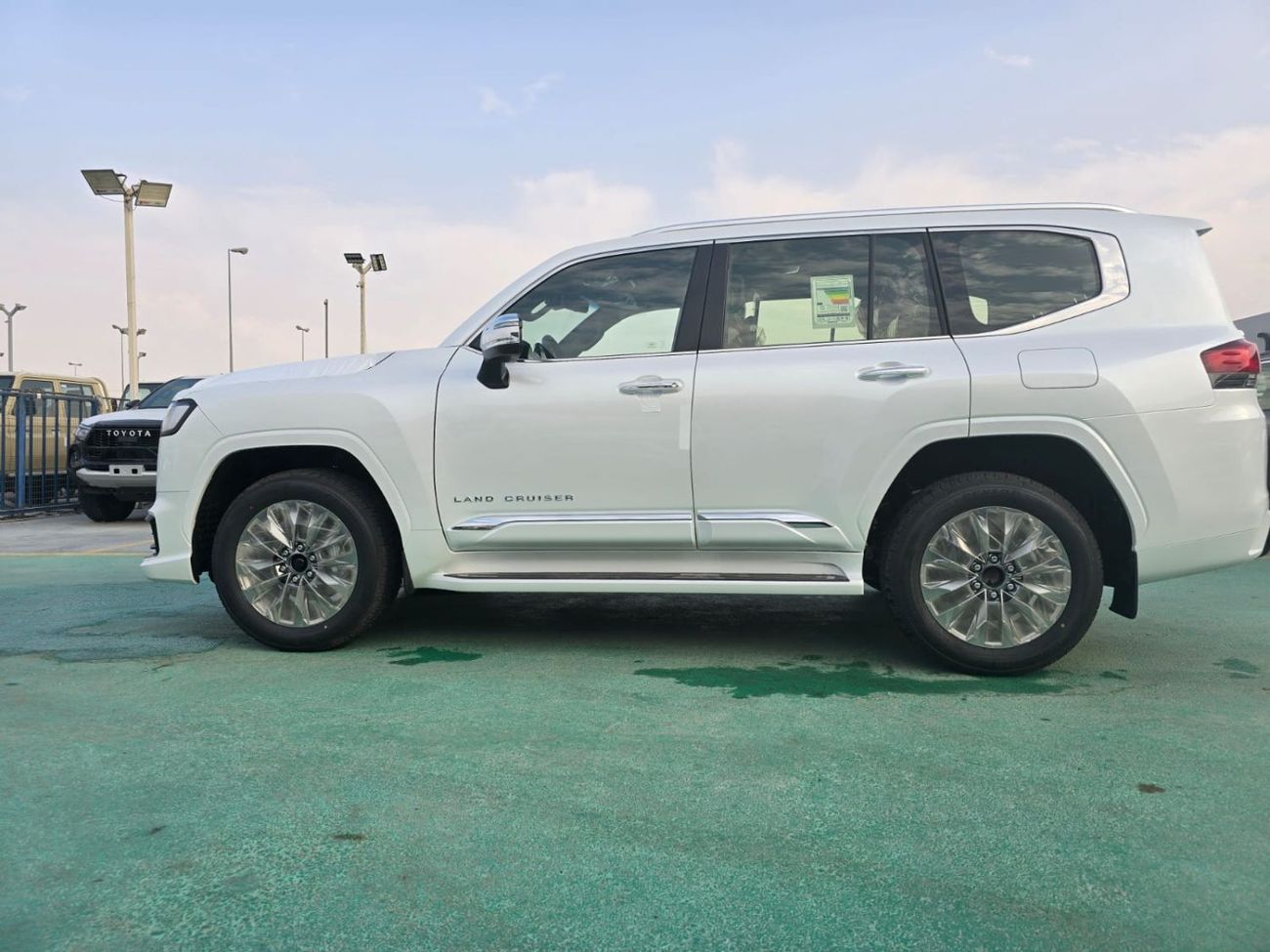 تويوتا لاند كروزر TOYOTA LC300 VXS 2026