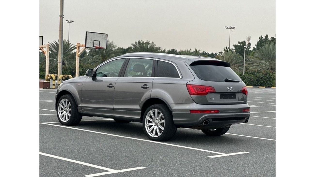 Audi Q7 FSI quattro S-Line MODEL 2014 GCC CAR PERFECT CONDITION INSIDE AND OUTSIDE