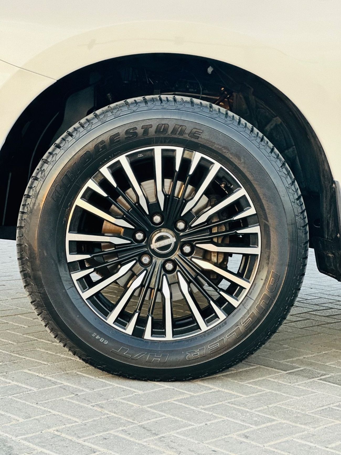 نيسان باترول موديل 2019 محول2