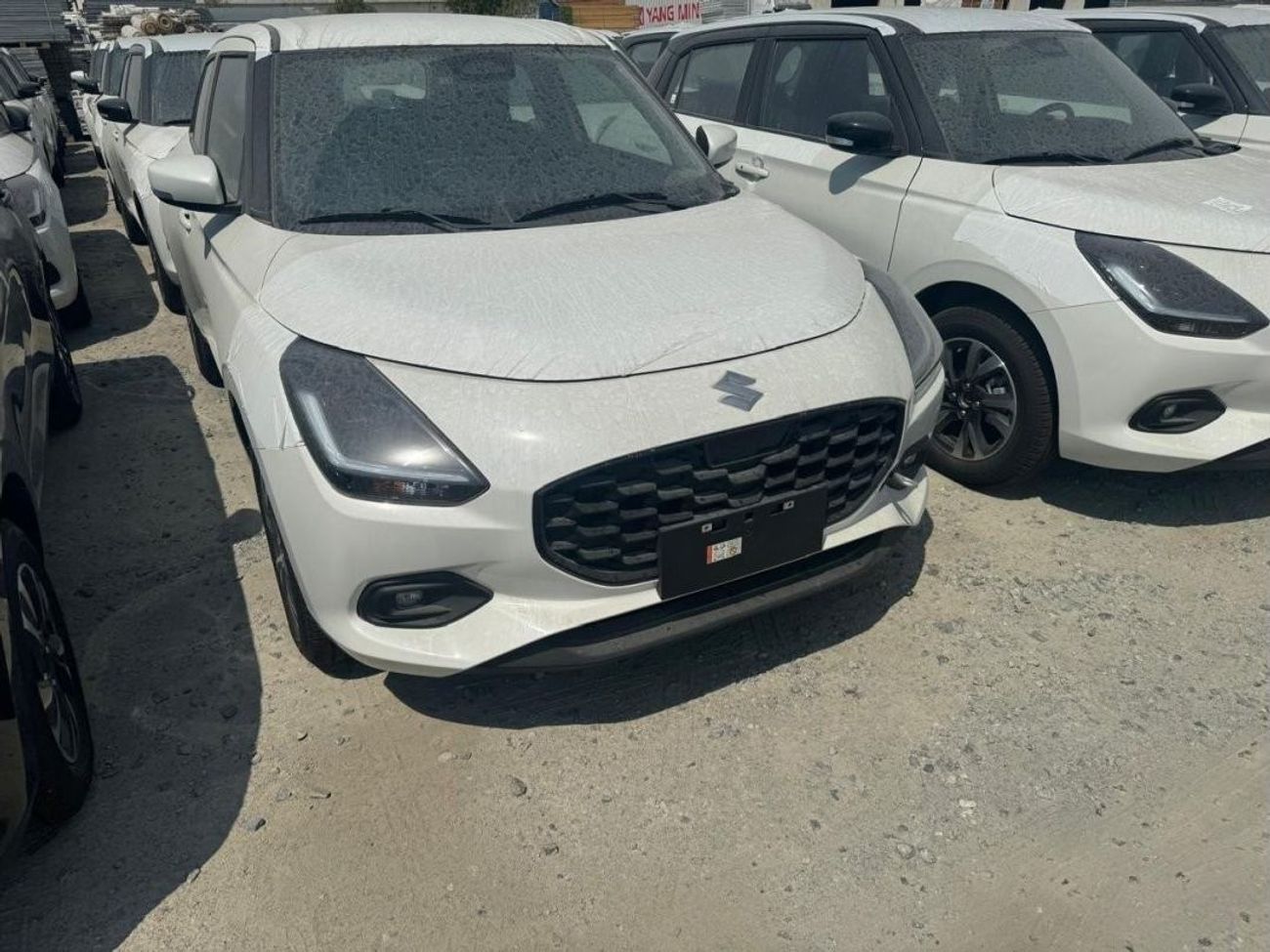 سوزوكي سويفت 1.2L HYBRID GLX 2025