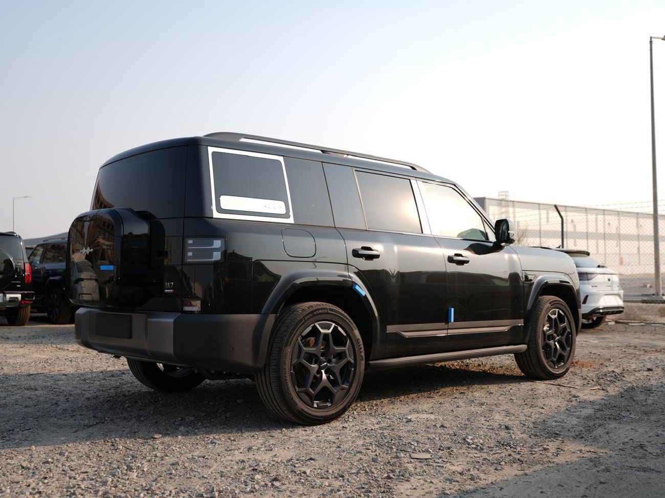 BYD Leopard Titanium 7 BYD Leopard Titanium 7 DM-i 190KM 4WD ULTRA