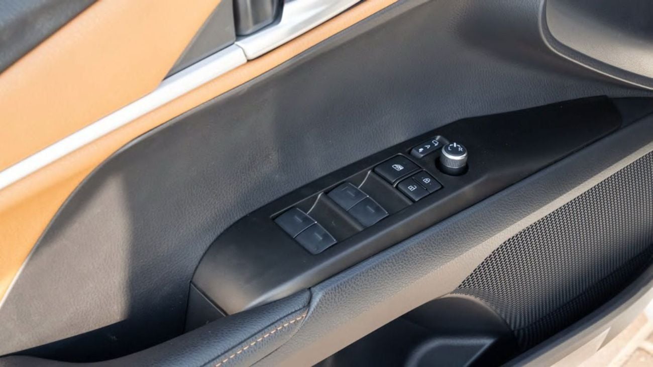 تويوتا كامري GLE HEV TOYOTA CAMRY 2.5 GLE -2025YM
