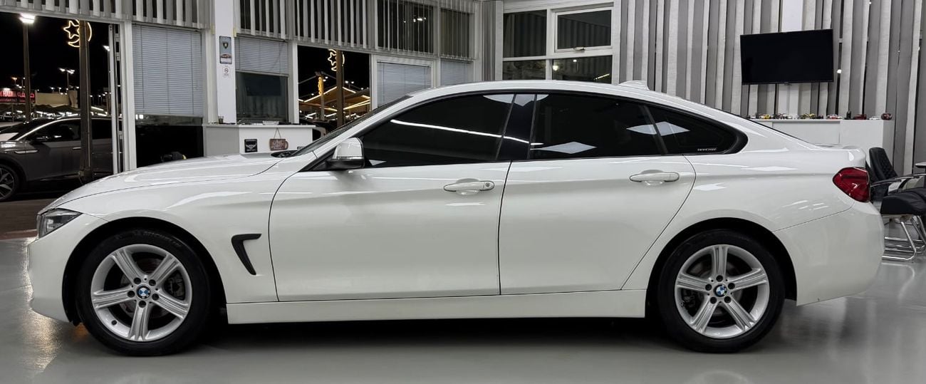 بي أم دبليو 420i Sport Line 2.0L