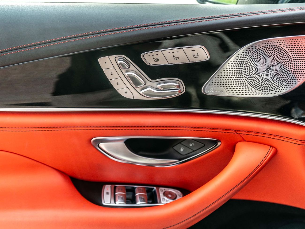 مرسيدس بنز ايه ام جي جي تي 53