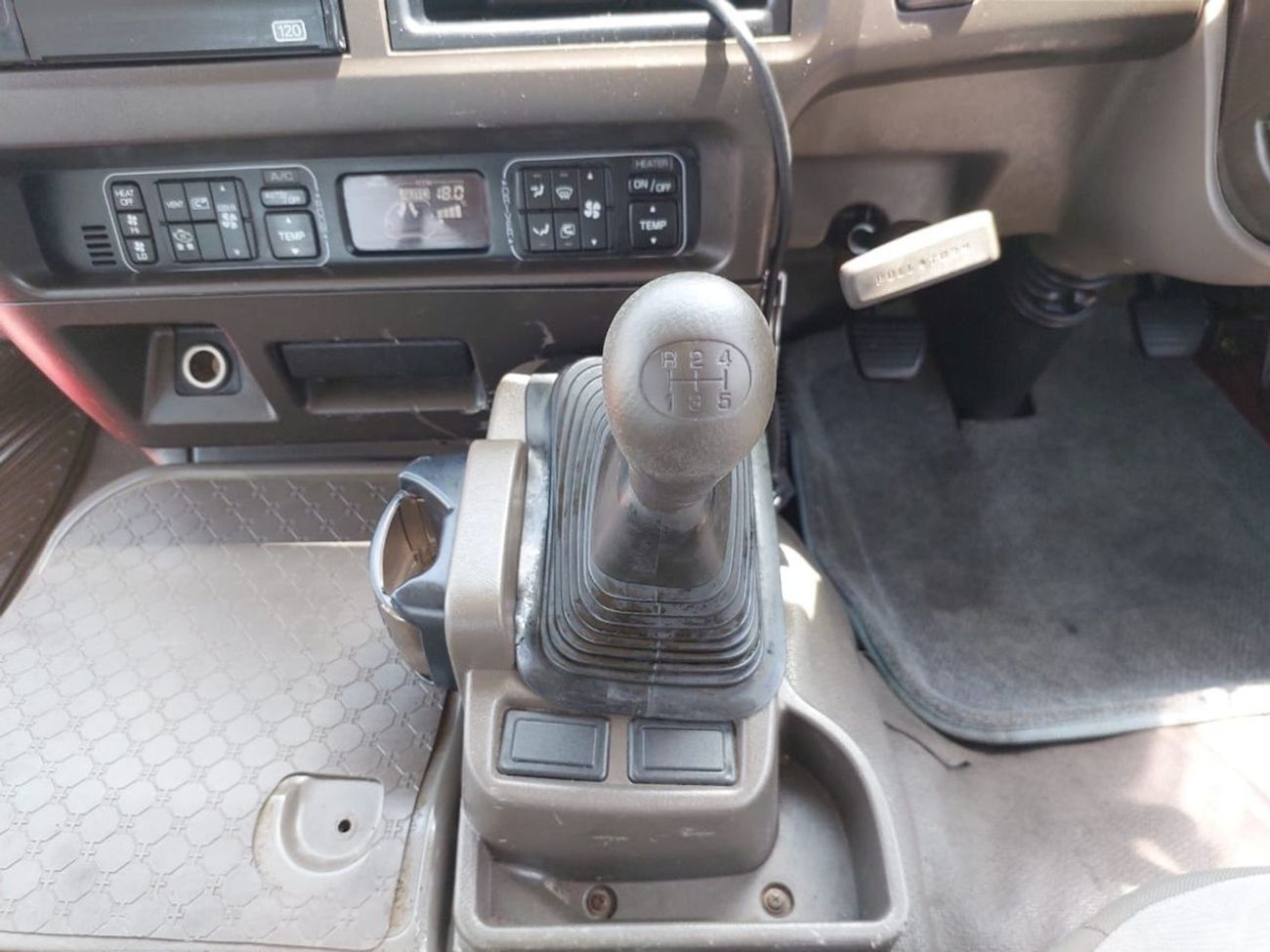ميتسوبيشي روزا 2004 MITSUBISHI ROSA BUS RHD 2004 MODEL 4.9 L DIESEL MANUAL(PM00021)