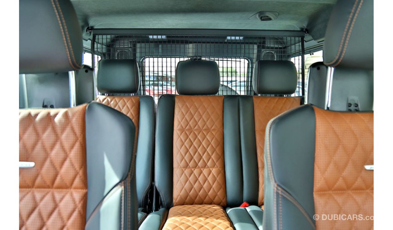 Mercedes-Benz G 63 AMG | inside Tan