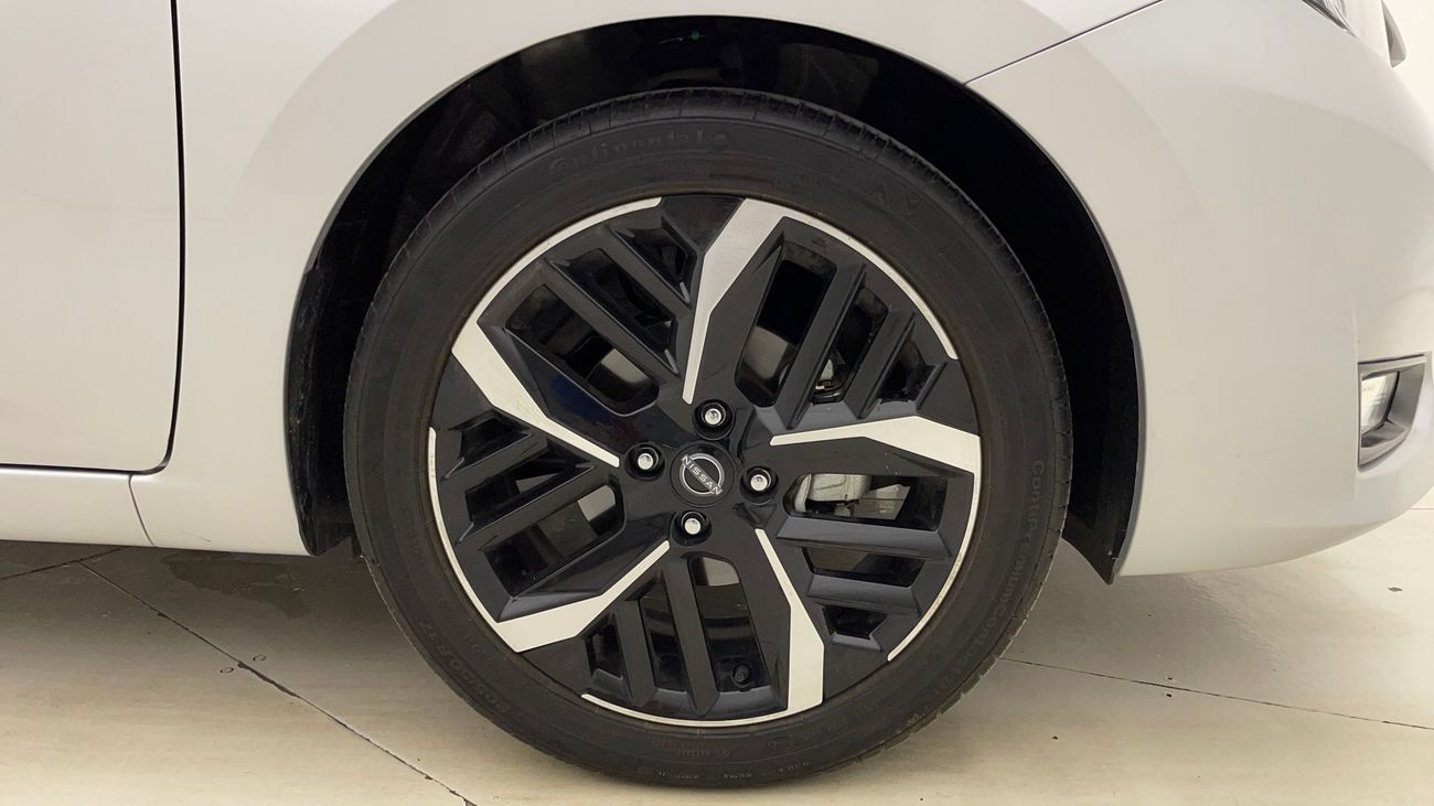 Nissan Sunny SL 1.6 | Zero Down Payment | Home Test Drive