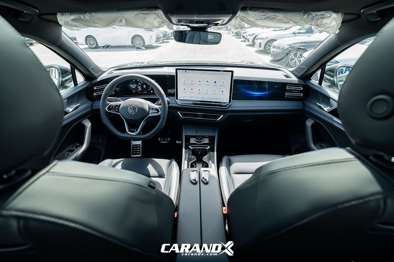 فولكس واجن تيجوان Volkswagen Tiguan L PRO 330TSI 2WD R-LINE Smart Leading  2025