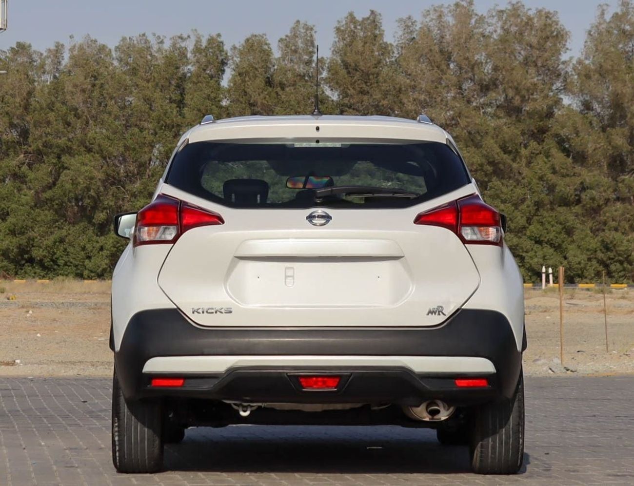 نيسان كيكس S 1.6L Nissan kicks 1.6 L 2019 GCC accident free in excellent condition 670 P.M.