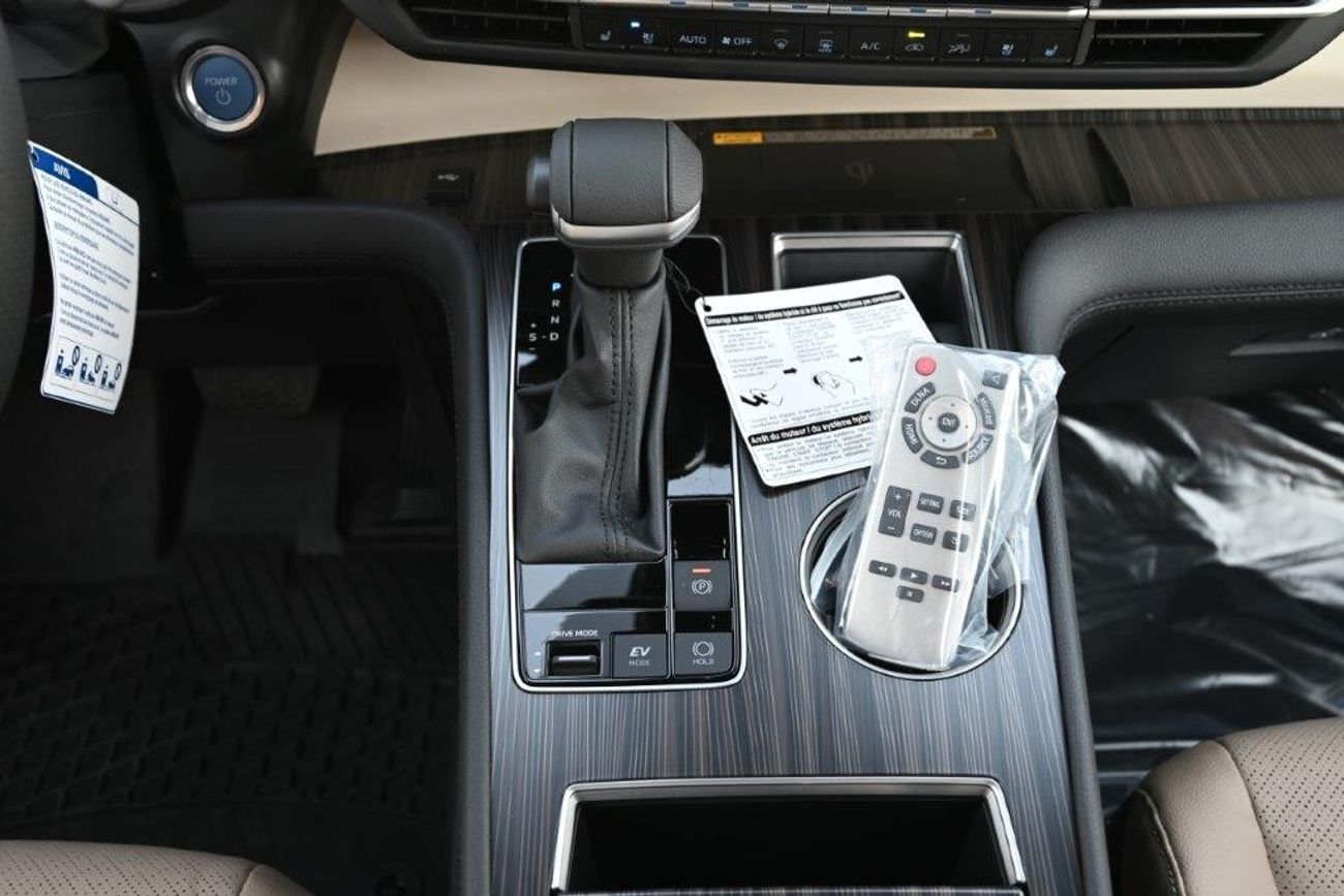 Toyota Sienna Limited 2.5l D-awd-7-seater E-cvt