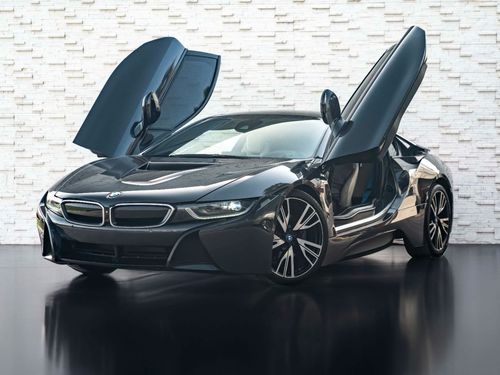 بي أم دبليو i8 Plug-In Hybrid 1.5L