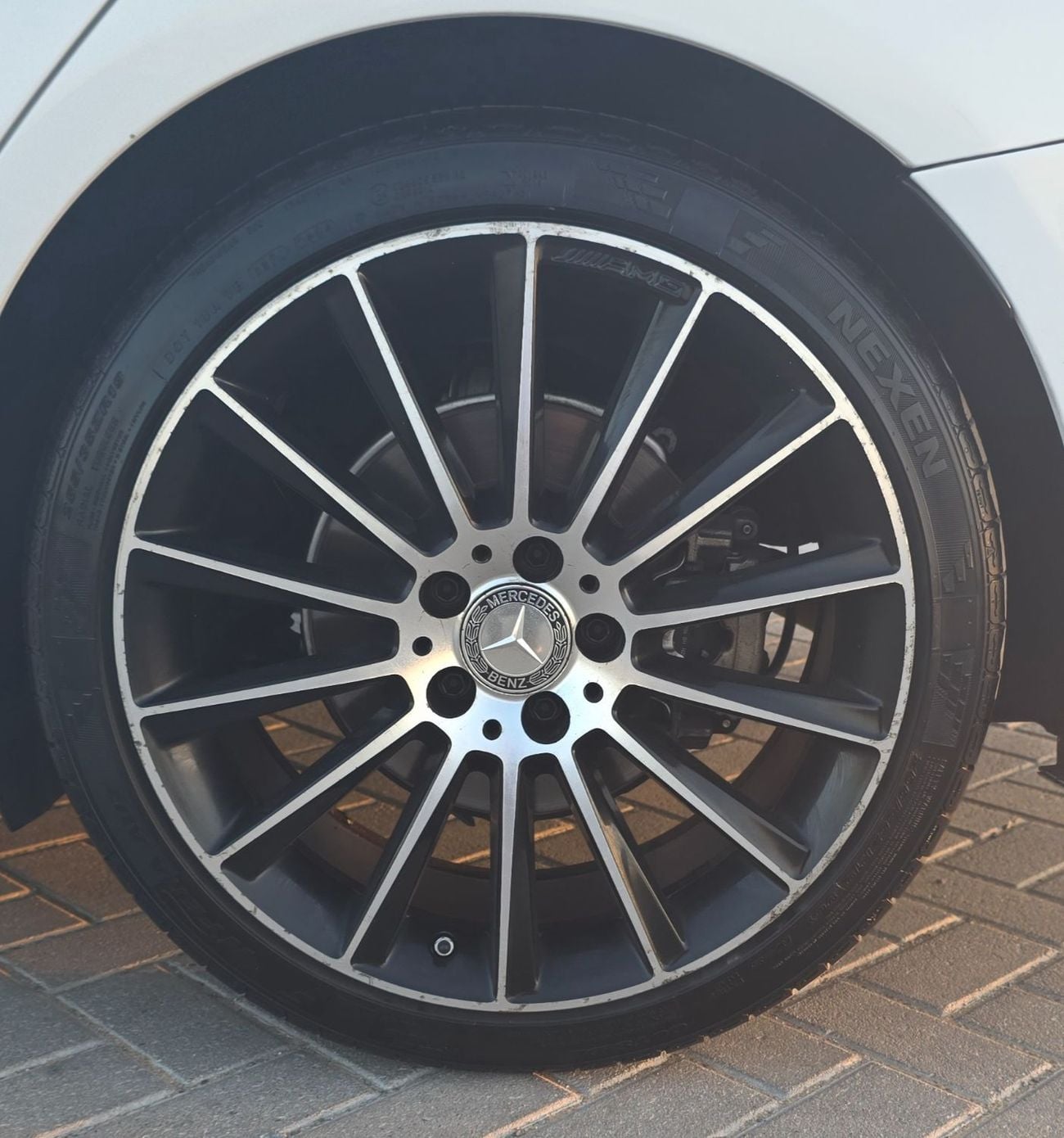 Mercedes Benz C200 AMG
